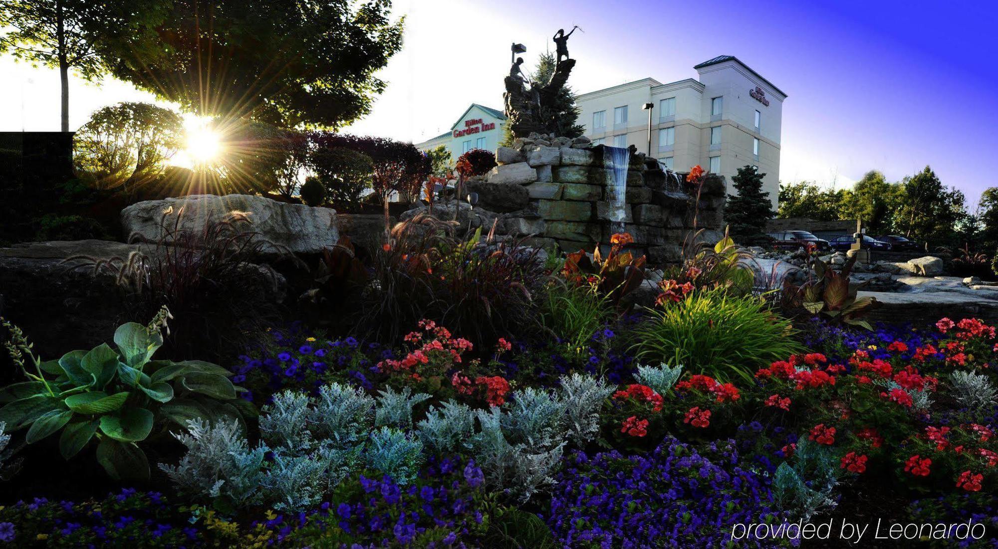 Hilton Garden Inn Ниагара-он-те-Лейк Экстерьер фото