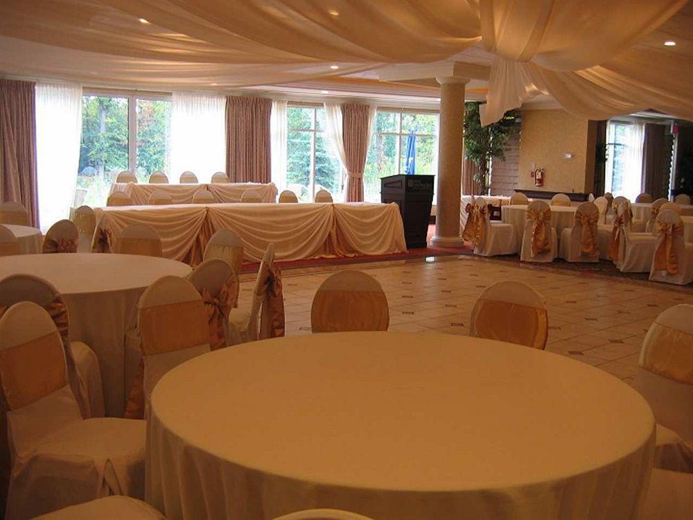 Hilton Garden Inn Ниагара-он-те-Лейк Удобства фото